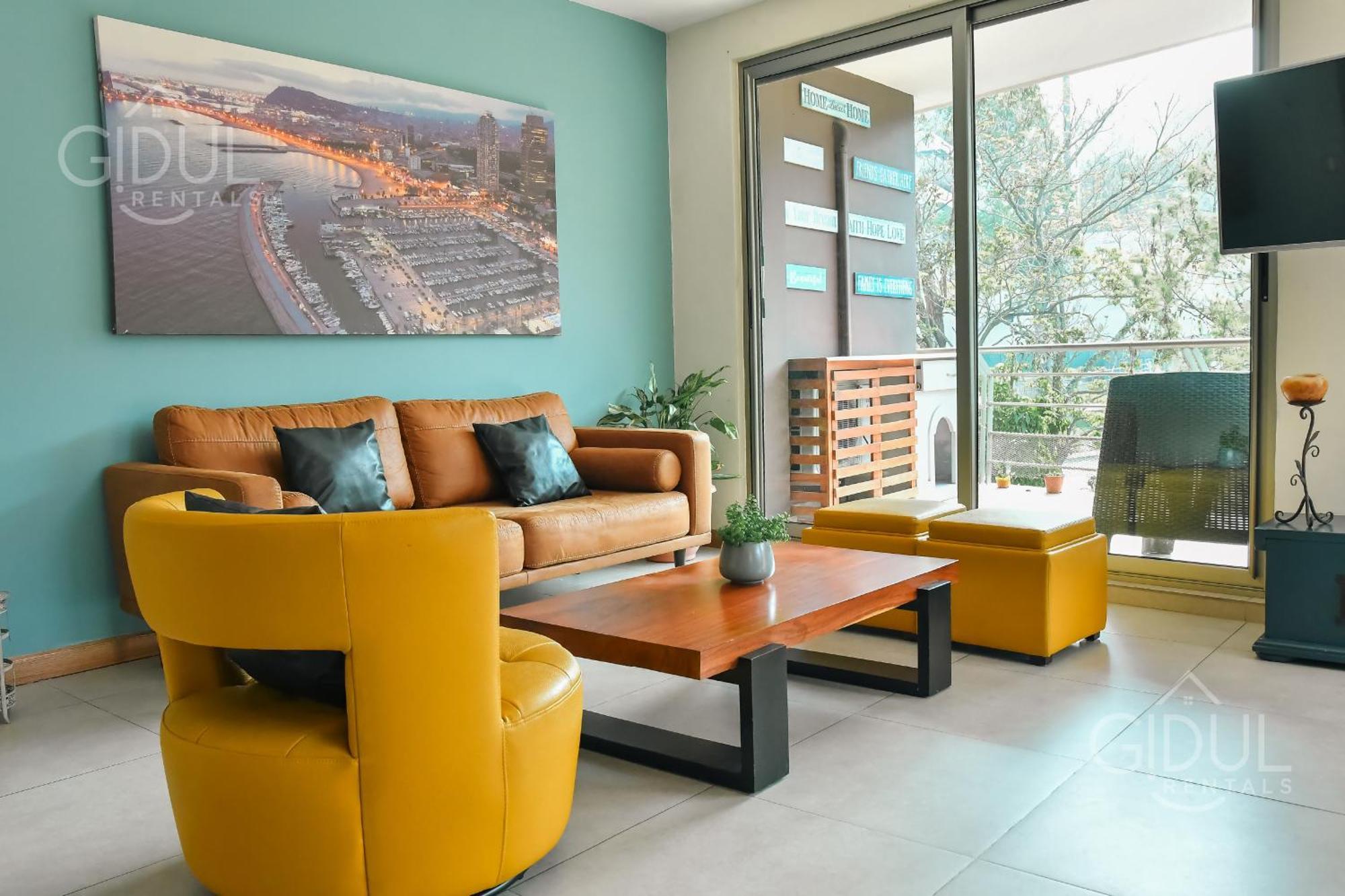 Luxe, Mountain View, Upscale Located At Escalon *