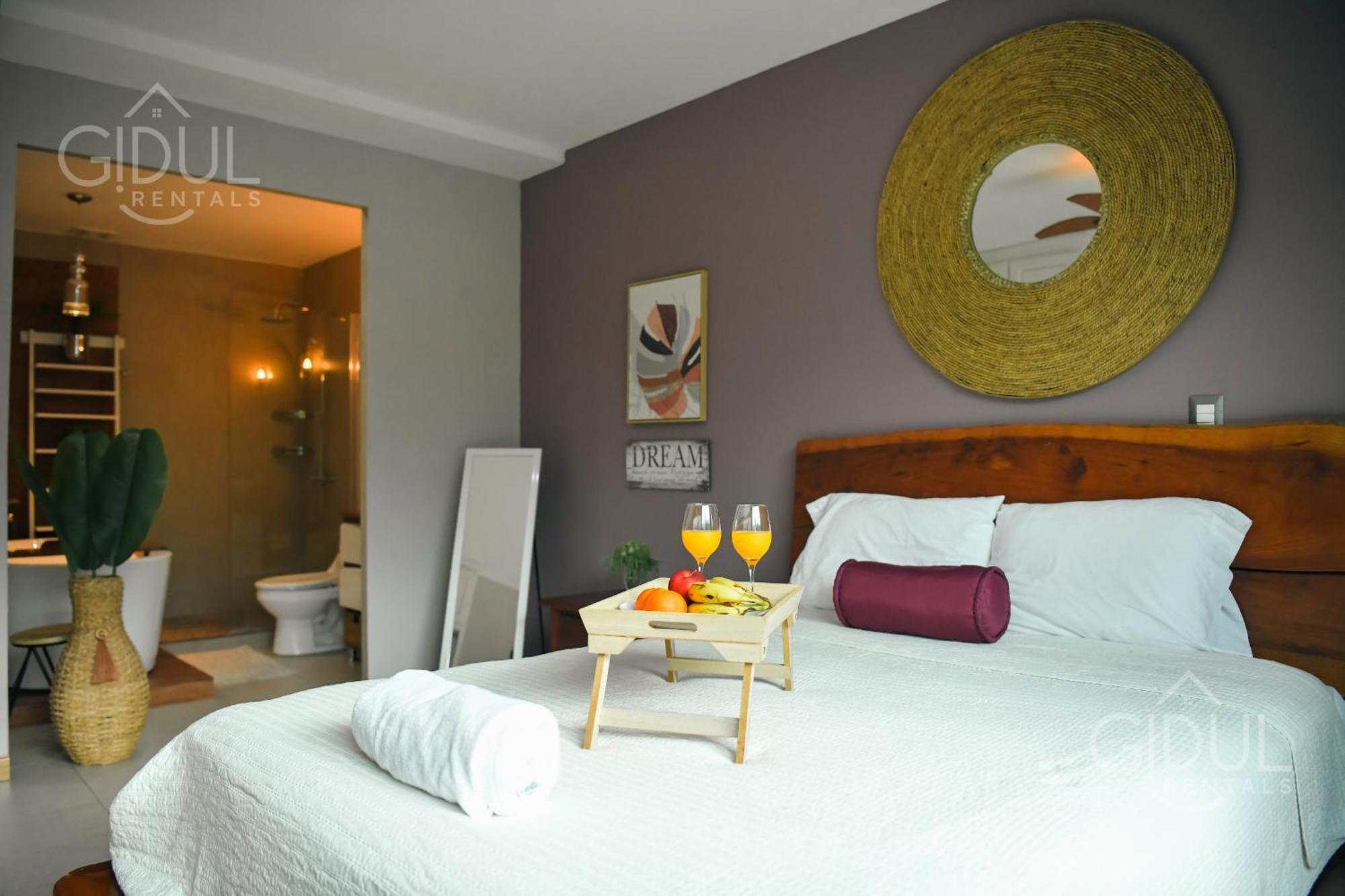 Luxe, Mountain View, Upscale Located At Escalon Apartamento